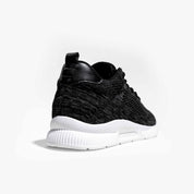 Light Runners - Black & White